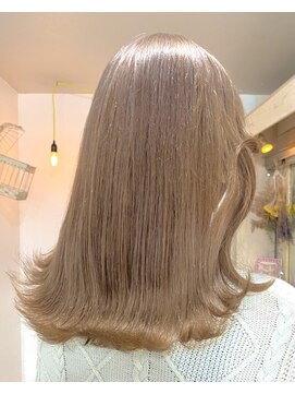 ビオラ(Viola) Milk tea beige