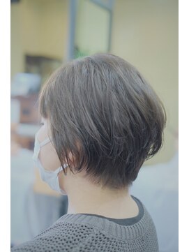 ワラティク(WARATI C) ショートヘア