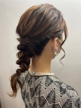 クレア(Crea) およばれ 結婚式 アレンジ 編み下ろし