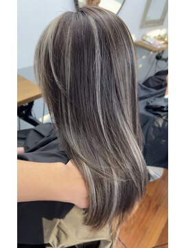 スキル 水戸(SKILL) 白髪ぼかしハイライト