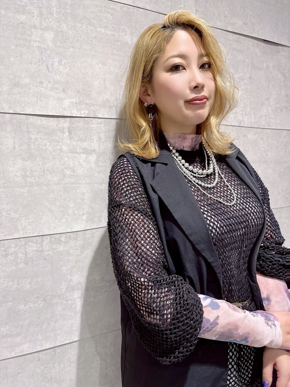 美容師　大阪です。 esse所属・阪倉 美玲の美容室・美容院・美容師情報｜ミニモ