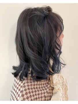 ニール 名古屋 伏見 丸の内(NEELU) 【Neelu_manaca】透明感blue