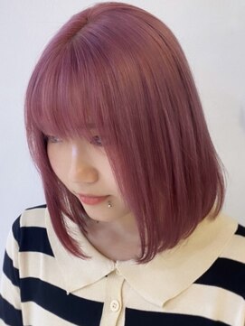 アプリバイリアン 浦和2号店(appri by Rien) カシスピンク/ミディアムボブ/Wカラー