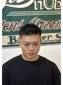 ＜理容室＞＜バーバー＞黒髪短髪スキンフェードスタイル
