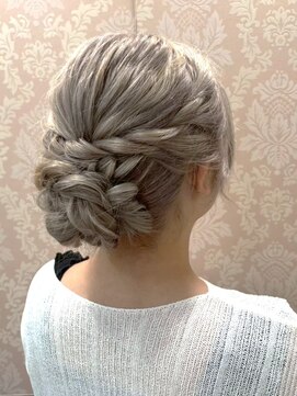 ケイティ(Keity) スピードヘアセットルーズシニヨン