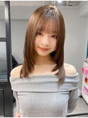 小顔 前髪 レイヤーカット オリーブグレー 黒髪"