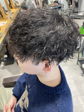 レオン(Re:ON) ツイストスパイラルパーマ