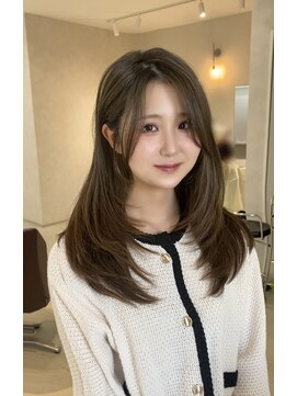 トラップヘアー 【大人可愛い】ナチュラルミディレイヤー