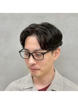 サームマン 人形町(SARM MAN) 学生からビジネスマンまでビジカジ対応◎フェザーパーマ