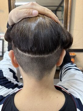 コネクト(Connect) 女性ツーブロック