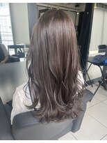 アクアオモテサンドウ(ACQUA omotesando)&nbsp;＊ブリーチなし　ミルクティーグレージュカラーシルバーアッシュ