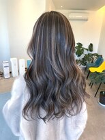 フェーディン(fa/din)&nbsp;ハイライトペールベージュ