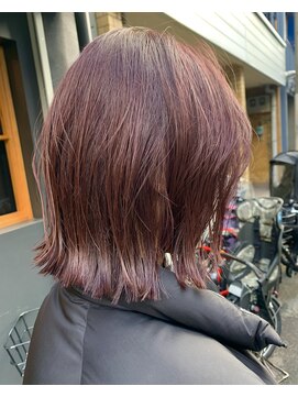 トレパルッキエーレ(tre parrucchiere) ［-tre-］バイオレット×ナチュラルボブ