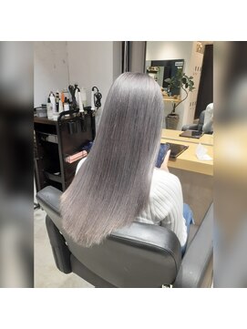 エイト 藤沢店(EIGHT fujisawa) ホワイトシルバー【藤沢】