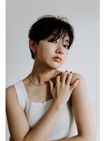 ミットバイツリー 新宿南口(mit by tree) ニュアンスカールハンサムショート