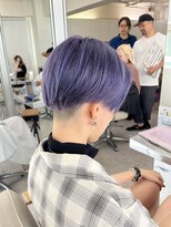 ヘアー アレス(hair ales)&nbsp;パープルカラー ショートカット ハイトーン 派手髪
