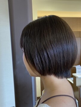 エムウィッシュ(M Wish) 丸みショート/ショートボブ/大人ガーリー/小顔カット/透明感