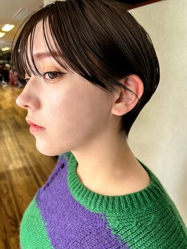 デビュー ヘアーメイク ハッシュカットレッドブラウン宜野湾浦添前髪フルバングブリーチ