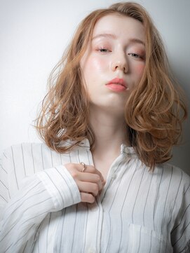 モッズヘア 越谷(mod's hair) 外国人風カーキベージュかきあげボブパーマ204r越谷10代20代30代