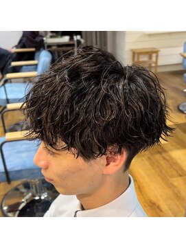 アリエッタ(aRietta) 前下がりマッシュ×波巻きパーマ