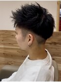 刈り上げ女子/スパイキーショート/フェードカット