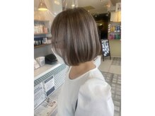 アース 鈴鹿店(HAIR&MAKE EARTH)の雰囲気（白髪ストレスを解消。白髪を活かして上品な美しさを。）