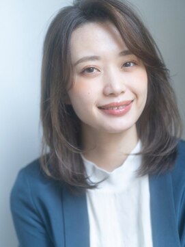 エミュ 表参道 青山(emu) 【emu井上信洋】清潔感ナチュラルレイヤーミディアム【エミュ】