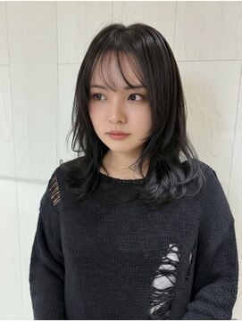 タブーセントラル(TABOO Central) ナチュラルブラック/レイヤーカット/Aujuaトリートメント