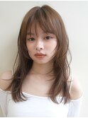 前髪あり　ロングレイヤー　レイヤーカット　暖色　韓国ヘア