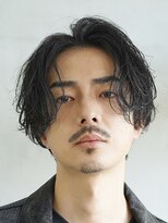 フィフス 大分(fifth)&nbsp;大分緩め波巻きスパイラルパーマメンズカットセンターパート