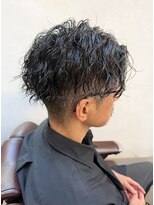 銀座マツナガ 神田店&nbsp;30代40代ビジネス白髪ツーブロックツイストスパイラル刈り上げ