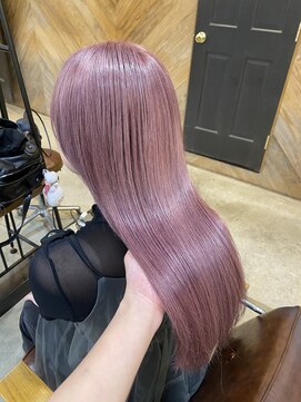 ニナ 梅田(nina) ピンクカラー