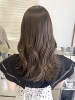 ネオリーブウリ 二子玉川店(Neolive uri)&nbsp;大人ガーリーダークアッシュ似合わせカットミディアムレイヤー