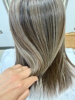 クレッシェレ(Crescere)&nbsp;白髪ぼかしベージュ