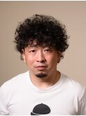 クセ毛×ツーブロックスタイル