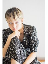 イーズ(e's)&nbsp;フレンチショート　イメチェン　耳かけ