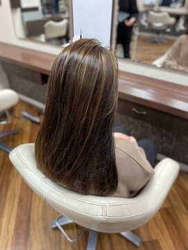 マノア(Manoa) ナチュラルハイライトでおしゃれに