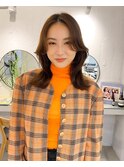 グレーベージュ前髪パーマレイヤーカットダブルカラー髪質改善