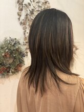 ラクール(la cour) 縮毛矯正をかけてる感を出さない縮毛矯正