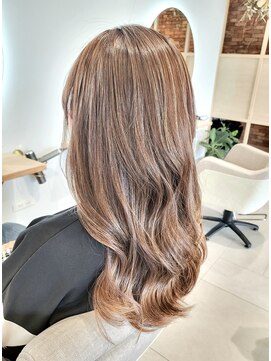 チェルシーヘアーデザイン(Chelsea hair design) ハイライト|ブリーチオンカラー|グレージュ|透明感カラー