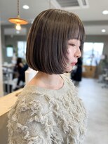 ミュゼプリュム(Musee plume) 顔周りレイヤー×ボブ