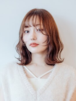 ビューティービースト 新宿店(beauty:beast)の写真/小顔に魅せるカットが大人気★骨格や髪質を見極めたカットで、あなたの魅力を最大限に引き出すスタイルに♪