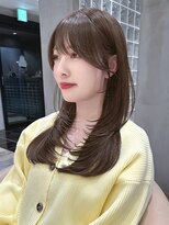 ロンド ジュルード 名古屋(Lond jeloud)&nbsp;ブリーチなし透明感カラー×流行りのレイヤーカット 前髪カット