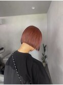 ピンクベージュ×ミニボブ