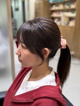 フォルテステラ(FORTE STELLA) 小顔に見せるヘア/顔周りカット