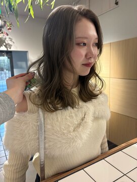 ニュア(neua) ミルクティーグレー＊奈良＊橿原神宮前