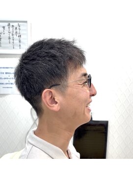 シルク(Silk) ツーブロック横5ミリ後6ミリ刈り上げスタイル！