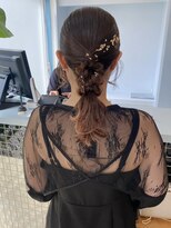 ウィーブリスタ(Weve Rista)&nbsp;結婚式お呼ばれ編みおろしアレンジ