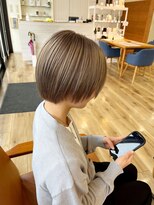 ヘアーブランドジン ティアラ(HAIR BRAND Jin Tiara)&nbsp;Tiara松山　#ミルクティーベージュ　#ハイトーン　#ショート
