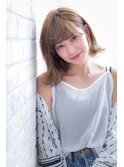 小顔前下がりボブ伸ばしかけ厚めバングアシメショートグラマラス